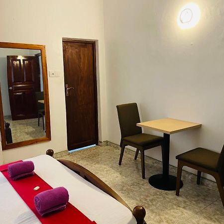 Ivana Homestay Κάντι Εξωτερικό φωτογραφία